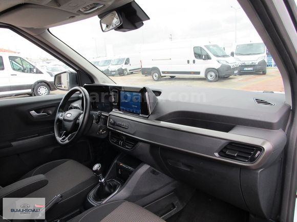 BÜYÜKSOYLU'DAN 2024 TOURNEO COURİER 1.5 ECOBLUE DELUXE 100 HP