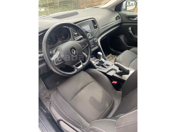 Sahibinden Renault Megane 1.5 Blue DCI Touch 2020 Model 