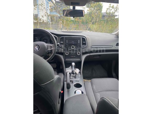 Sahibinden Renault Megane 1.5 Blue DCI Touch 2020 Model 