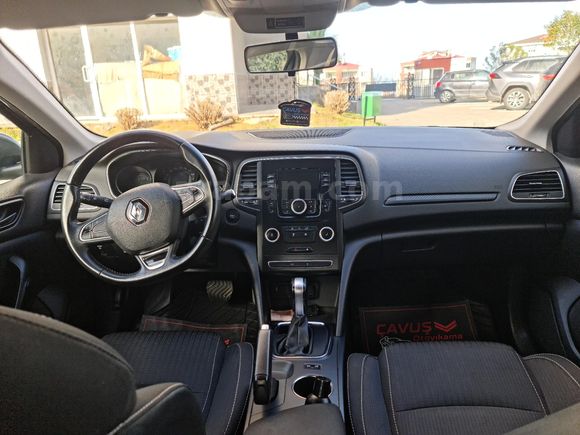 Sahibinden Renault Megane 1.5 Blue DCI Touch 2019 Model