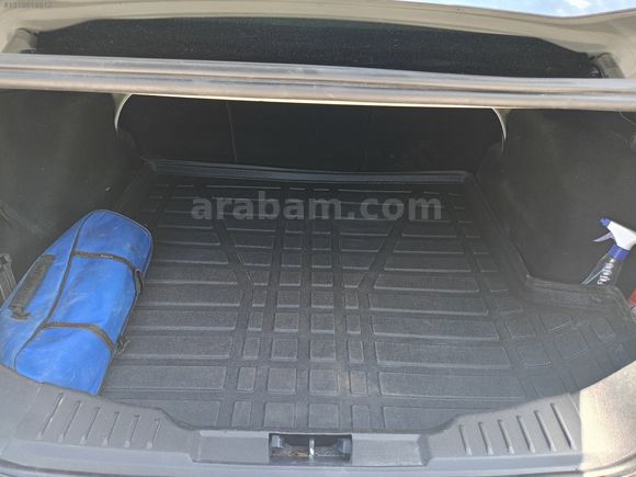 2012 MODEL FOCUS Titanium