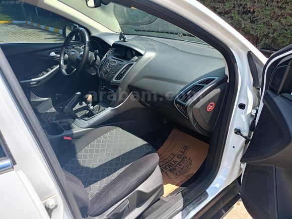 2012 MODEL FOCUS Titanium