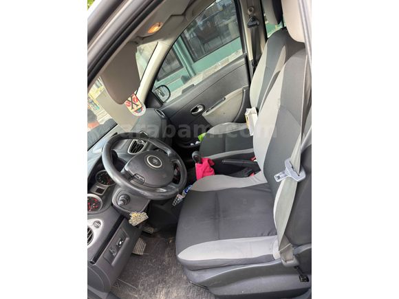 Sahibinden Renault Clio 1.2 Tom Edition 2010 Model 