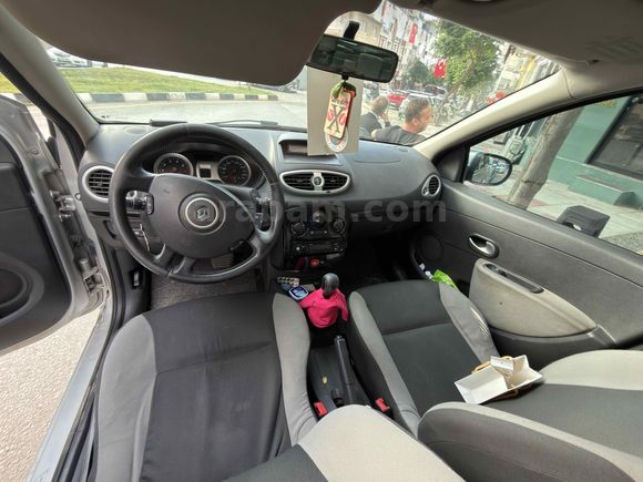 Sahibinden Renault Clio 1.2 Tom Edition 2010 Model 