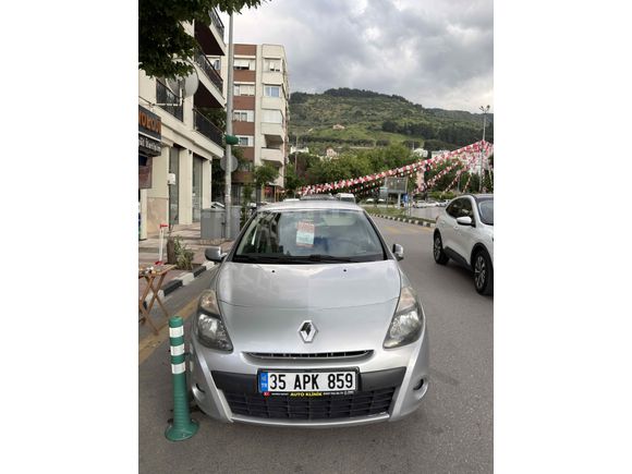 Sahibinden Renault Clio 1.2 Tom Edition 2010 Model 