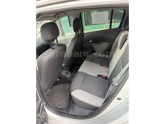 Sahibinden Renault Clio 1.2 Tom Edition 2010 Model 