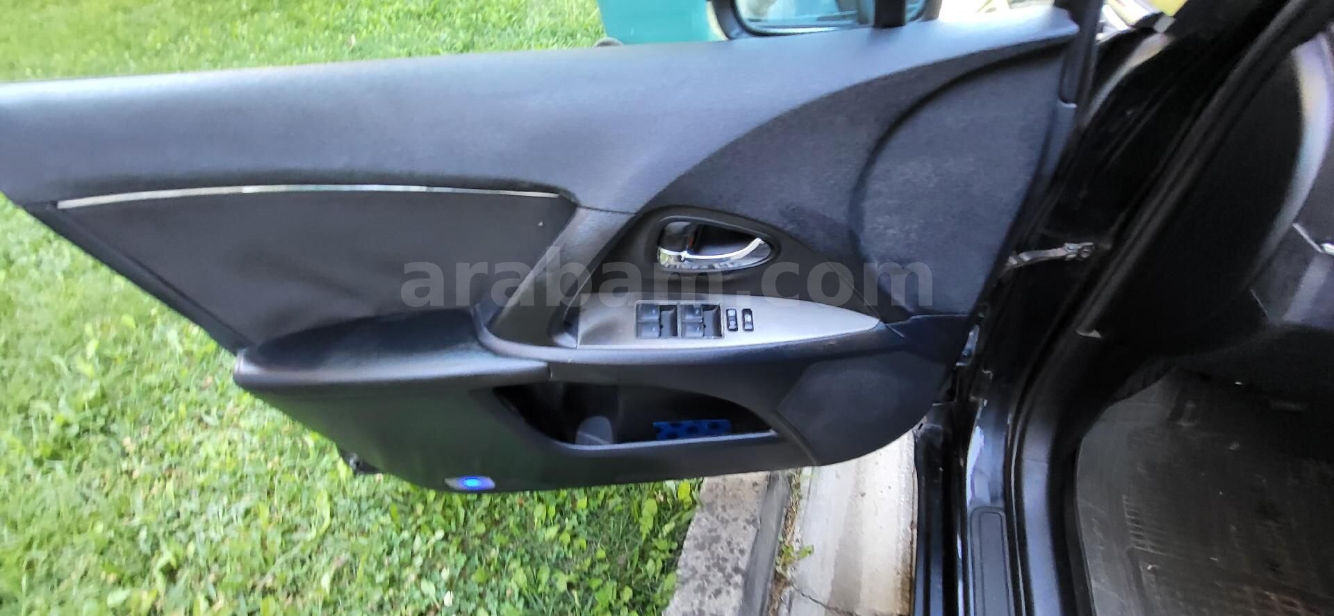 Sahibinden Toyota Avensis 1.6 Elegant Extra 2011 Model Düzce 219.000 km Siyah 6
