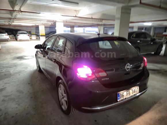 Sahibinden Opel Astra 1.6 Edition 2013 Model - ÖZEL PLAKA
