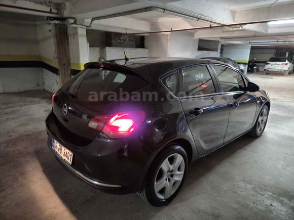 Sahibinden Opel Astra 1.6 Edition 2013 Model - ÖZEL PLAKA