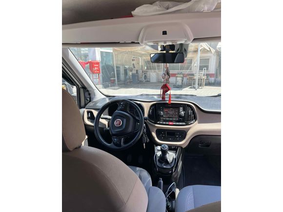 Sahibinden Fiat Doblo Combi 1.6 Multijet Premio Plus 2021 Model 