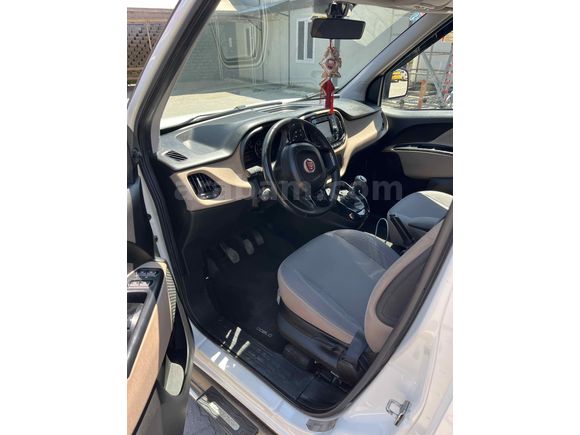 Sahibinden Fiat Doblo Combi 1.6 Multijet Premio Plus 2021 Model 