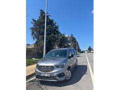 Sahibinden Opel Combo 1.5 CDTI Edition 2023 Model İstanbul 39.500 km Gri (Gümüş)