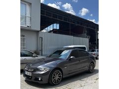 165BinKm E90 320i Sunroof Otomatik Işık Full 2.Sahibindn Takaslı