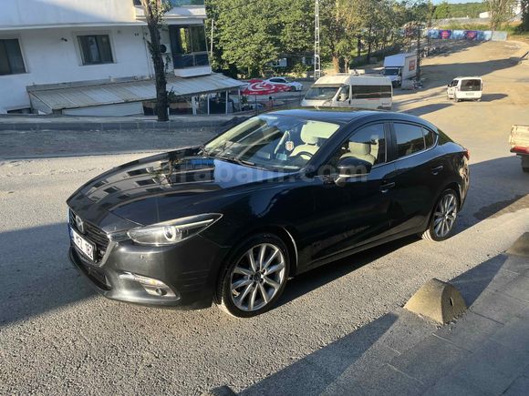 Sahibinden Mazda 3 1.5 SkyActive-D Power Sense 2017 Model İstanbul 79.200 km Siyah