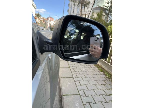 Sahibinden Dacia Duster 1.5 dCi Laureate 2010 Model 