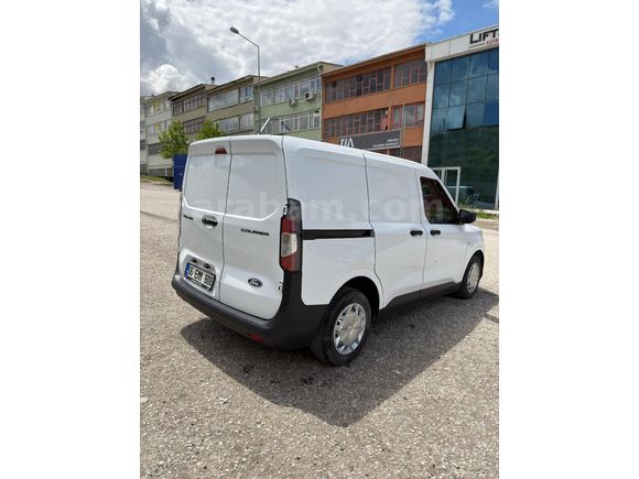 Sahibinden Ford Transit Courier 1.5 EcoBlue Trend 2024 Model
