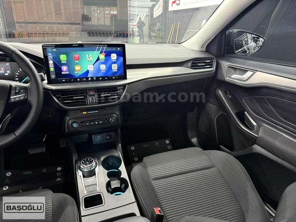 2025 MODEL FORD FOCUS 1.5ECOBLUE TİTANİUM STİL SİYAH RENK