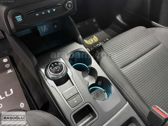 2025 MODEL FORD FOCUS 1.5ECOBLUE TİTANİUM STİL SİYAH RENK