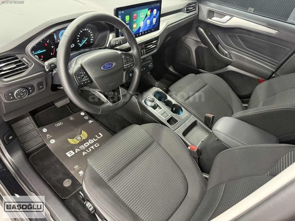 2025 MODEL FORD FOCUS 1.5ECOBLUE TİTANİUM STİL SİYAH RENK