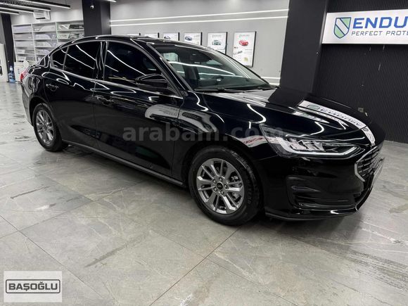 2025 MODEL FORD FOCUS 1.5ECOBLUE TİTANİUM STİL SİYAH RENK