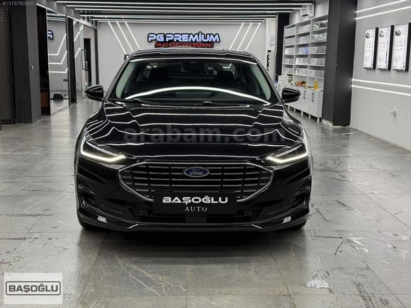 2025 MODEL FORD FOCUS 1.5ECOBLUE TİTANİUM STİL SİYAH RENK