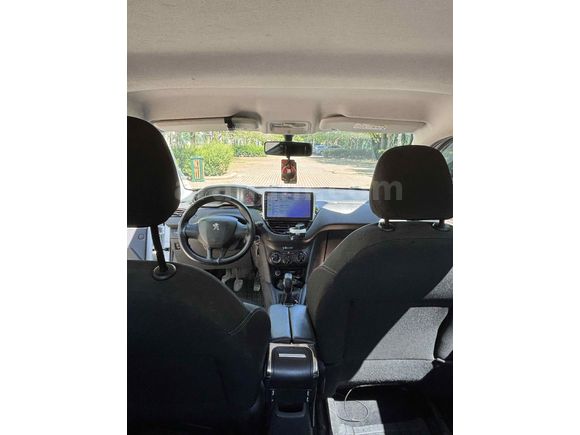Yeni muayeneli Sahibinden Peugeot 208 1.2 PureTech Access 2015 Model 