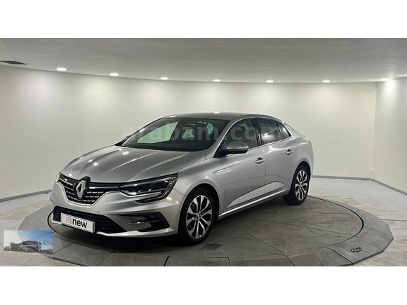 2025 Megane 1.3 Tce Icon EDC 11.784 KM / ''12 AY K.KARTI''