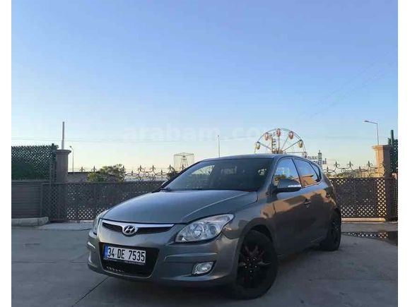 Sahibinden Hyundai i30 1.6 CVVT Mode 2010 Model 