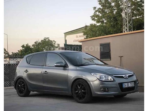 Sahibinden Hyundai i30 1.6 CVVT Mode 2010 Model 