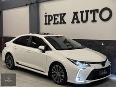 İPEK AUTO / Corolla 1.5 Flame X-Pack / BOYASIZ / SUNROOF / LED