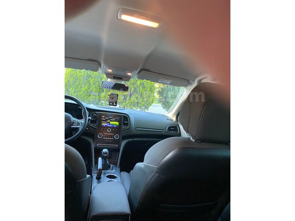 Sahibinden Renault Megane 1.6 Touch 2019 Model 36.350 km 