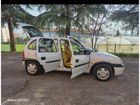 Sahibinden Opel Corsa 1.4 GLS 2000 Model 