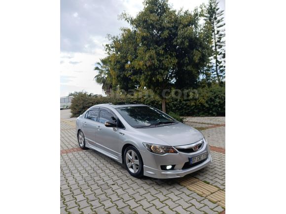 Sahibinden Honda Civic 1.6i VTEC Elegance 2011 Model