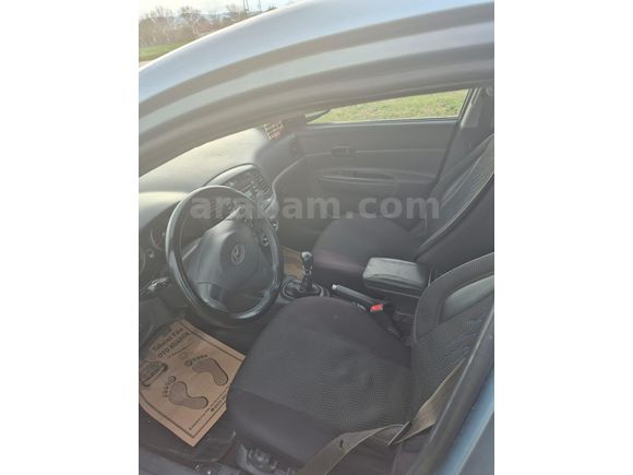 Sahibinden Hyundai Accent Era 1.4 Team 2010 Model