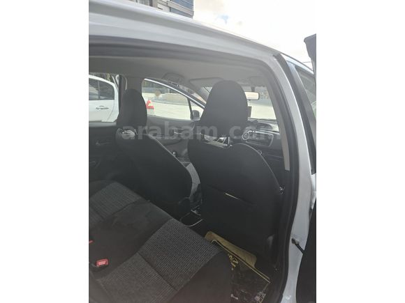 Sahibinden Toyota Yaris 1.33 Fun 2013 Model