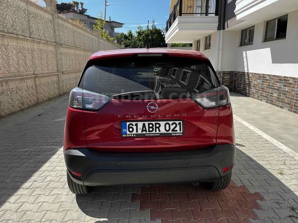 Hatasız  50.000 km garantili yetkili servis bakımlı 2022 otomatik 1.2 Crossland