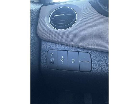 Sahibinden Hyundai i10 1.0 D-CVVT Style 2014 Model 