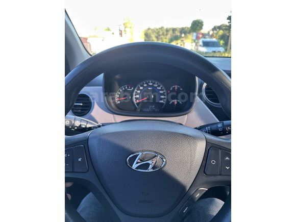 Sahibinden Hyundai i10 1.0 D-CVVT Style 2014 Model 