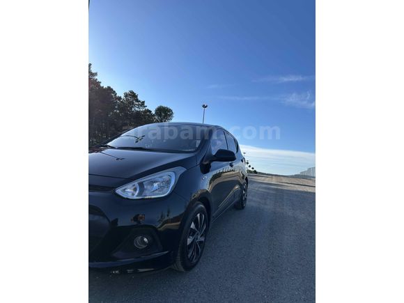 Sahibinden Hyundai i10 1.0 D-CVVT Style 2014 Model 