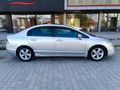 Honda Civic 1.6i VTEC Elegance 2008 Model  Değişensiz 255 Binde