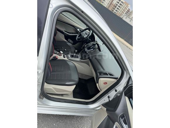 Sahibinden Ford Focus 1.6 TDCi Style 2011 Model 