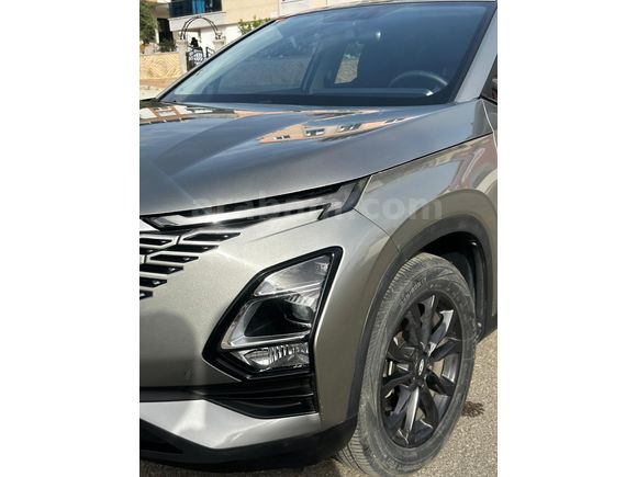Sahibinden Chery Omoda 5 1.6 T-GDI Comfort 2023 Model  43.000 km Gri (Gümüş)