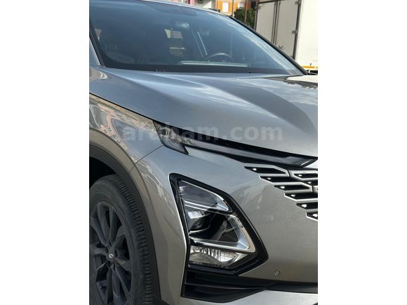 Sahibinden Chery Omoda 5 1.6 T-GDI Comfort 2023 Model  43.000 km Gri (Gümüş)