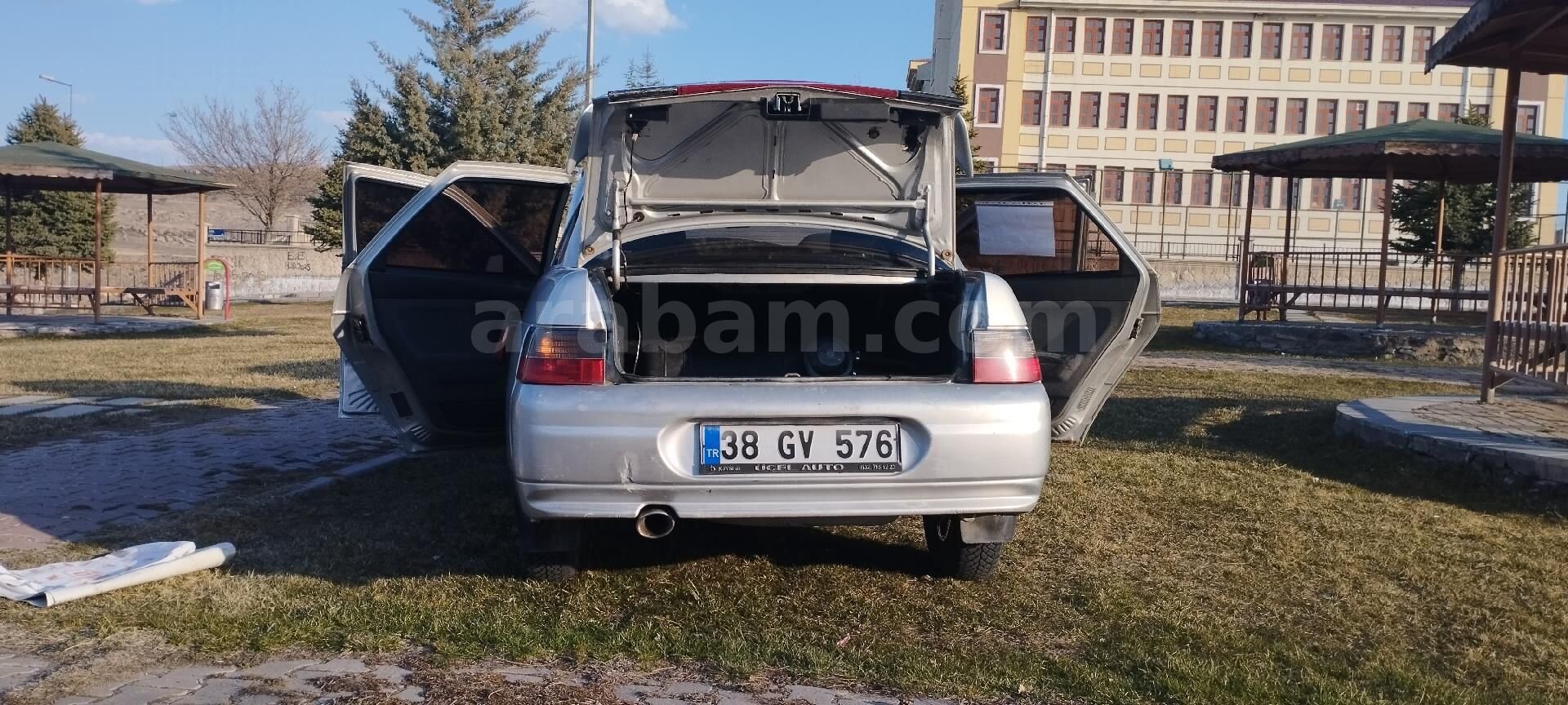Sahibinden Lada Vega 1.6 2005 Model Kayseri 147.000 km Gri (Gümüş) 6