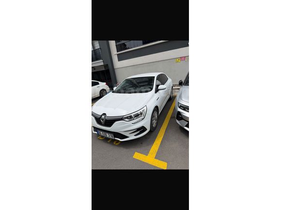 Sahibinden Renault Megane 1.5 Blue DCI Joy 2021 Model 