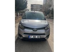 Sahibinden Toyota Proace City 1.5 D Passion X-Pack 2022 Model
