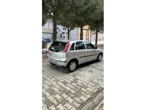 Sahibinden Opel Corsa 1.3 CDTI Enjoy 2004 Model 