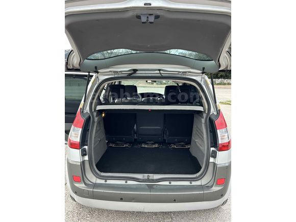 Sahibinden Renault Scenic 1.5 dCi Dynamique 2006 Model 