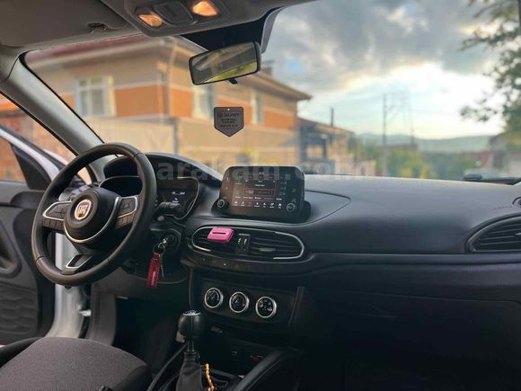 Sahibinden Fiat Egea 1.4 Fire Easy Plus 2022 Model 