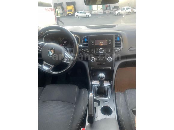 Sahibinden Renault Megane 1.5 dCi Touch 2017 Model